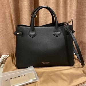 Burberry banner derby black leather crossbody bag